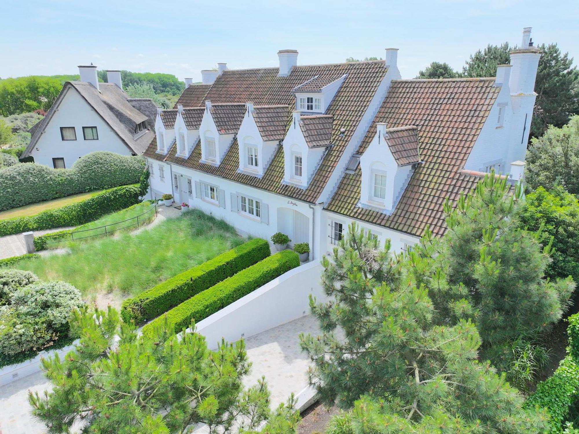 Charming Villa Near The Dunes Of Knokke Le Zoute Buitenkant foto